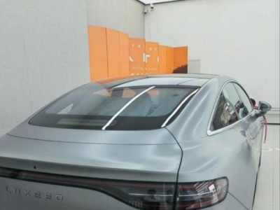 S7港版怎么样——一款实用的手机选择（从性能到拍照，S7港版为你呈现不一样的体验）