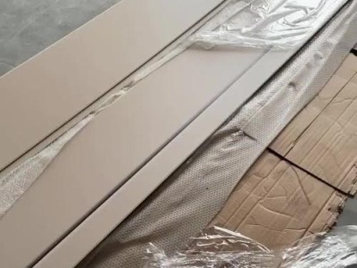 劣质显示屏的危害与影响（低质显示屏）