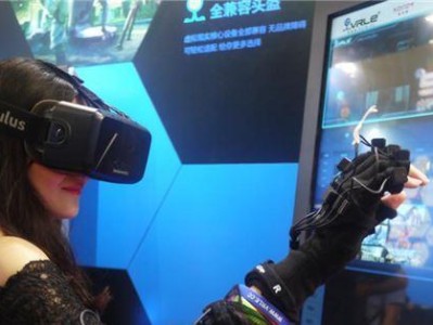 加盟VR，迎接虚拟现实的商机（探索VR加盟市场，解析商机与前景）