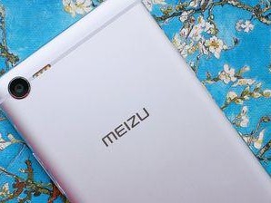 魅族E2屏幕（高清显示，清晰逼真的画面让你沉浸其中）